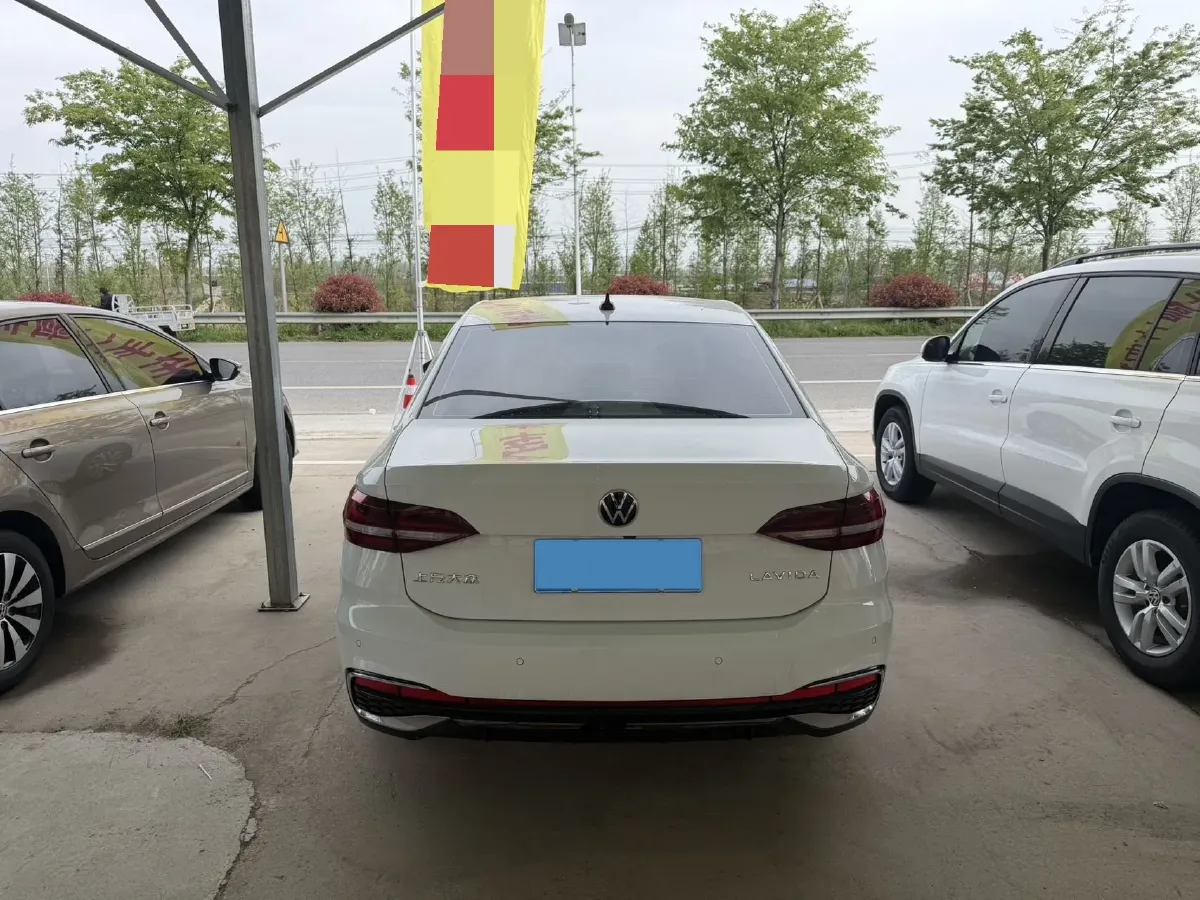 2024 Volkswagen Lavida 1.5L 110HP L4 6AT,autocango,china used car exporter,china ev exporter,chinese used car exporter,chinese used ev exporter