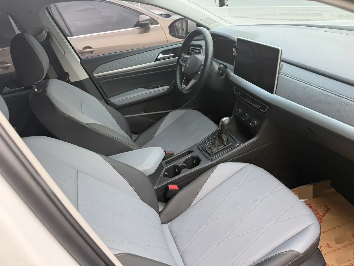 2024 Volkswagen Lavida 1.5L 110HP L4 6AT,autocango,china used car exporter,china ev exporter,chinese used car exporter,chinese used ev exporter