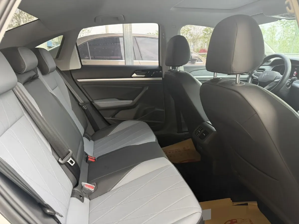 2024 Volkswagen Lavida 1.5L 110HP L4 6AT,autocango,china used car exporter,china ev exporter,chinese used car exporter,chinese used ev exporter