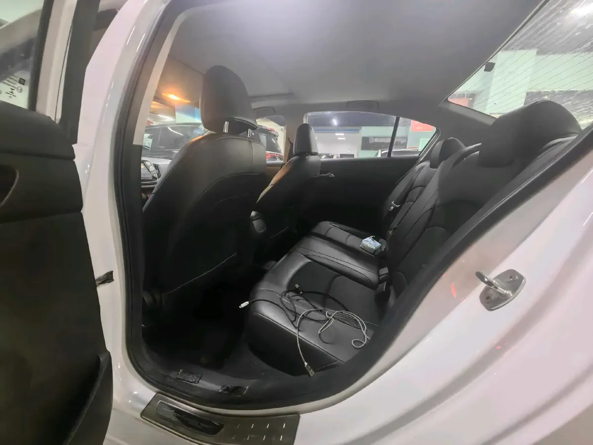 2019 Chevrolet Cavalier 1.5L 113HP L4 5MT,autocango,china used car exporter,china ev exporter,chinese used car exporter,chinese used ev exporter