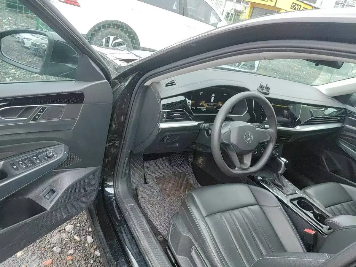 2023 Volkswagen Passat 1.4T 150HP L4 7DCT,autocango,china used car exporter,china ev exporter,chinese used car exporter,chinese used ev exporter