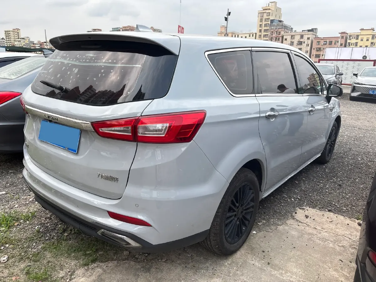 2017 LiFan XuanLang 1.8L 133HP L4 5MT,autocango,china used car exporter,china ev exporter,chinese used car exporter,chinese used ev exporter