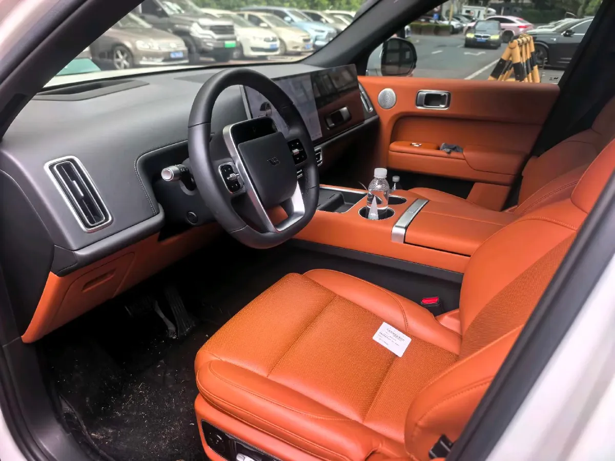 2023 Li L7 Range Extended 154HP REEV 40.9KWH,autocango,china used car exporter,china ev exporter,chinese used car exporter,chinese used ev exporter