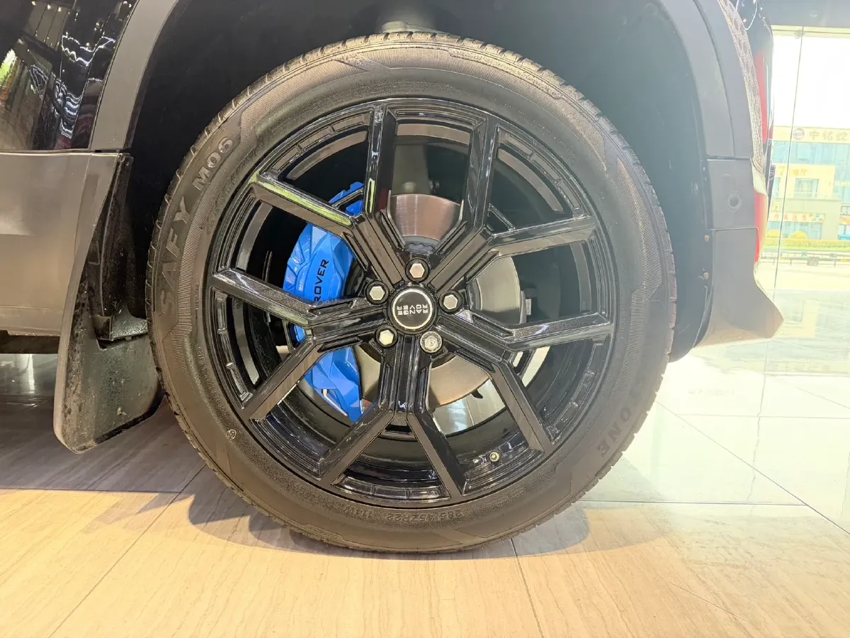 2021 Land Rover Defender 3.0T 400HP L6 8AT,autocango,china used car exporter,china ev exporter,chinese used car exporter,chinese used ev exporter