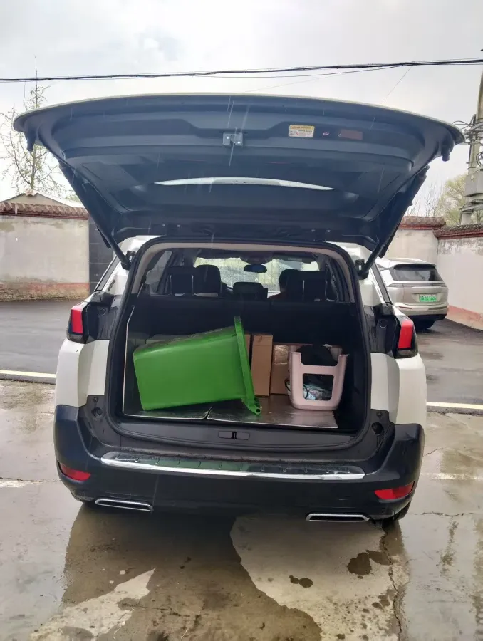 2021 Peugeot 5008 1.6T 170HP L4 8AT,autocango,china used car exporter,china ev exporter,chinese used car exporter,chinese used ev exporter