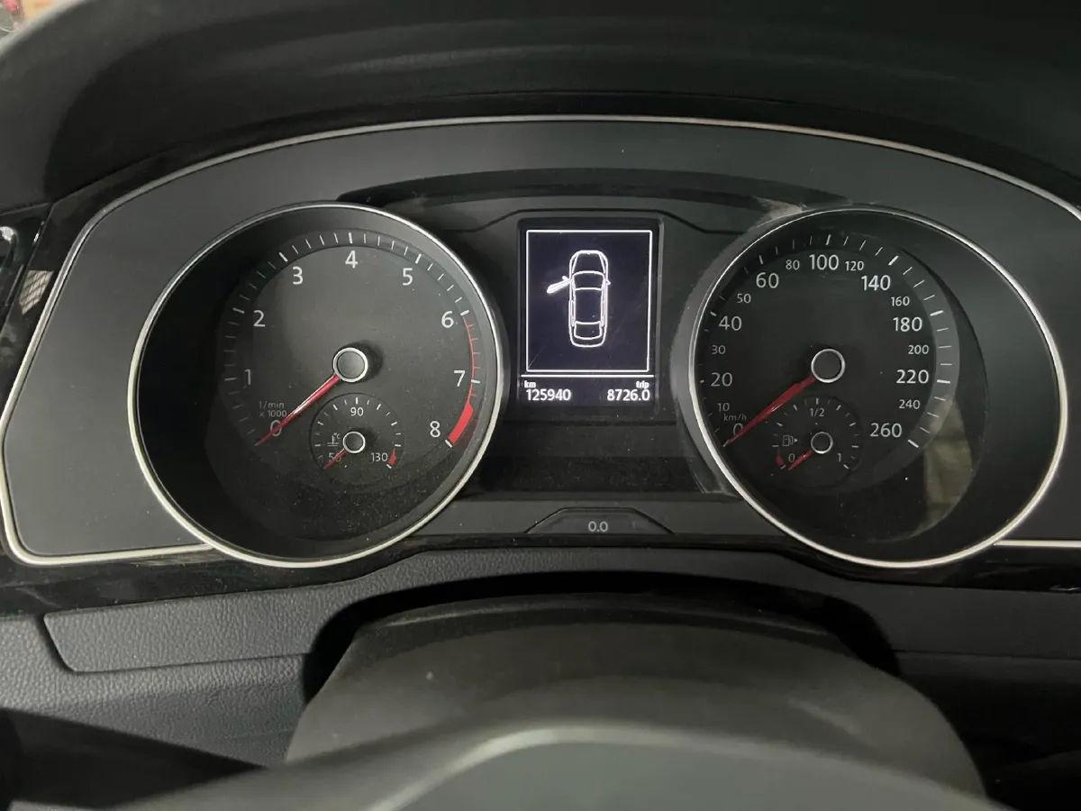 2020 Volkswagen Magotan 2.0T 186HP L4 7DCT,autocango,china used car exporter,china ev exporter,chinese used car exporter,chinese used ev exporter