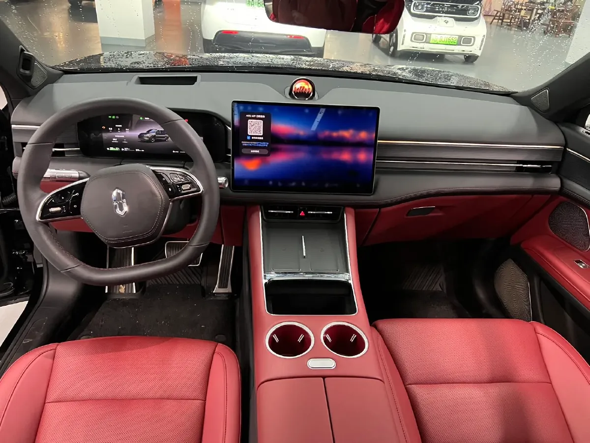 2025 AITO AITO M5 1.5T 152HP L4 REEV 42KWH,autocango,china used car exporter,china ev exporter,chinese used car exporter,chinese used ev exporter