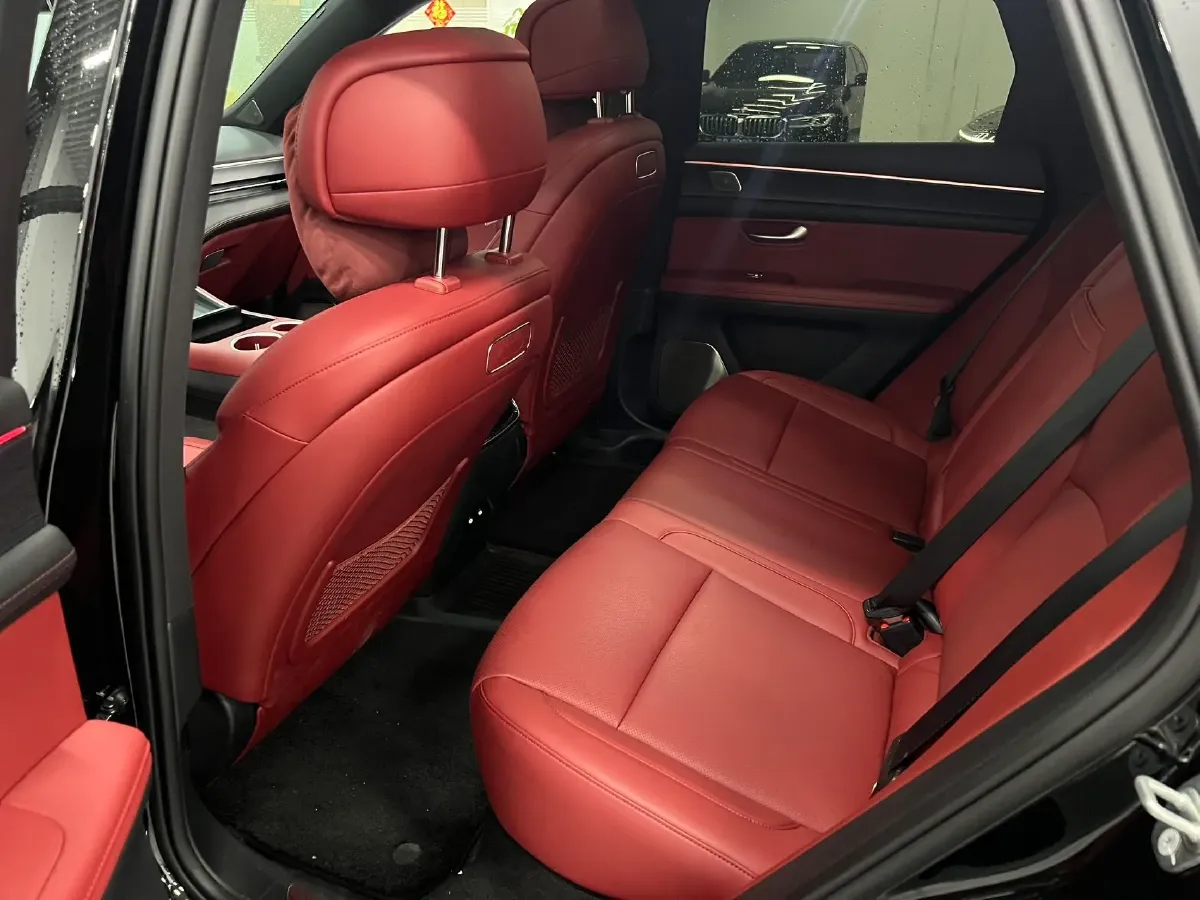 2025 AITO AITO M5 1.5T 152HP L4 REEV 42KWH,autocango,china used car exporter,china ev exporter,chinese used car exporter,chinese used ev exporter