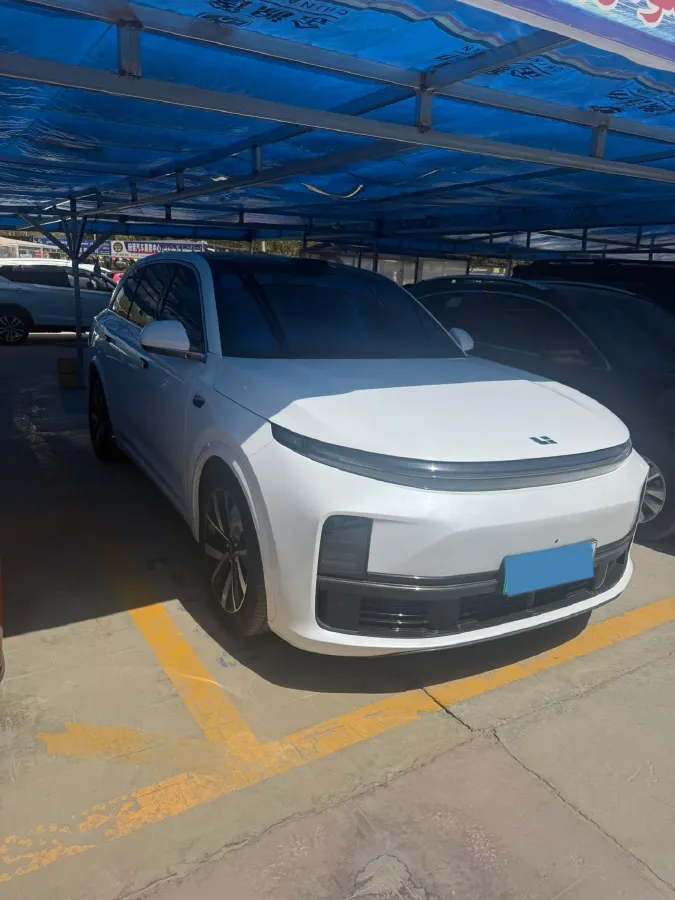 2023 Li L7 Range Extended 154HP REEV 40.9KWH,autocango,china used car exporter,china ev exporter,chinese used car exporter,chinese used ev exporter