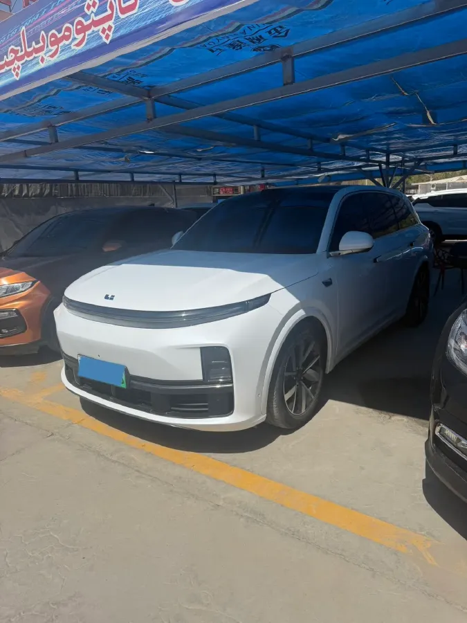 2023 Li L7 Range Extended 154HP REEV 40.9KWH,autocango,china used car exporter,china ev exporter,chinese used car exporter,chinese used ev exporter