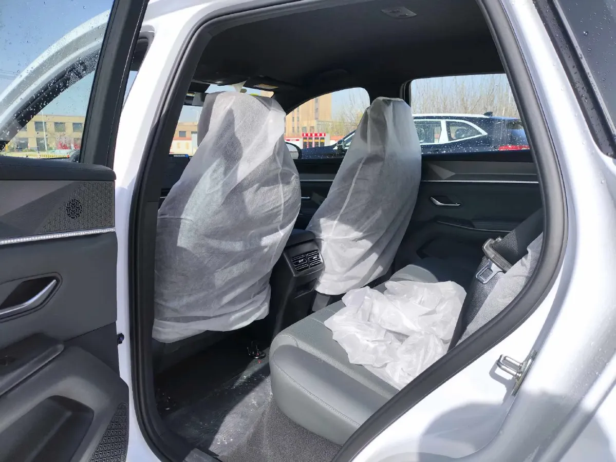 2026 BYD Song Pro 1.5L 101HP L4 E-CVT PHEV,autocango,china used car exporter,china ev exporter,chinese used car exporter,chinese used ev exporter