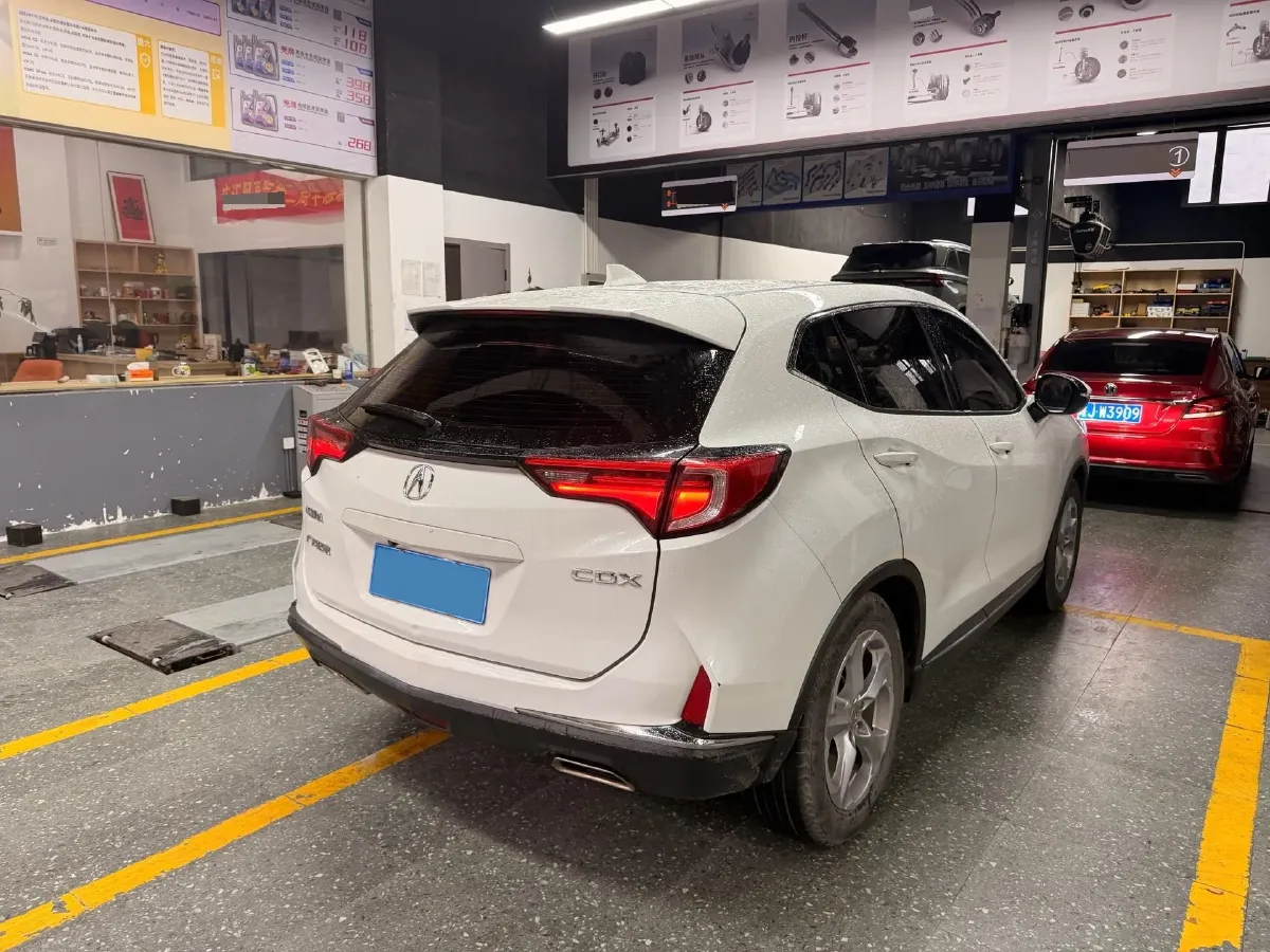 2019 Acura CDX 1.5T 182HP L4 8DCT,autocango,china used car exporter,china ev exporter,chinese used car exporter,chinese used ev exporter