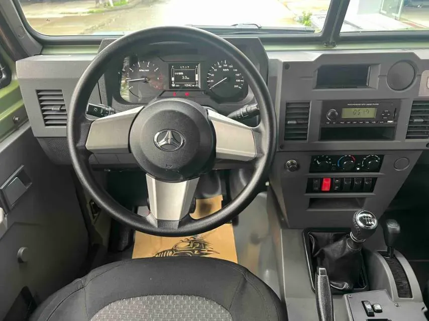 2019 MAXUS XinTu V80 2.0T 139HP L4 6MT,autocango,china used car exporter,china ev exporter,chinese used car exporter,chinese used ev exporter