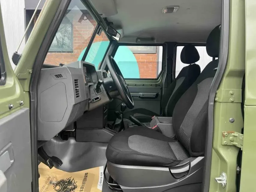 2019 MAXUS XinTu V80 2.0T 139HP L4 6MT,autocango,china used car exporter,china ev exporter,chinese used car exporter,chinese used ev exporter