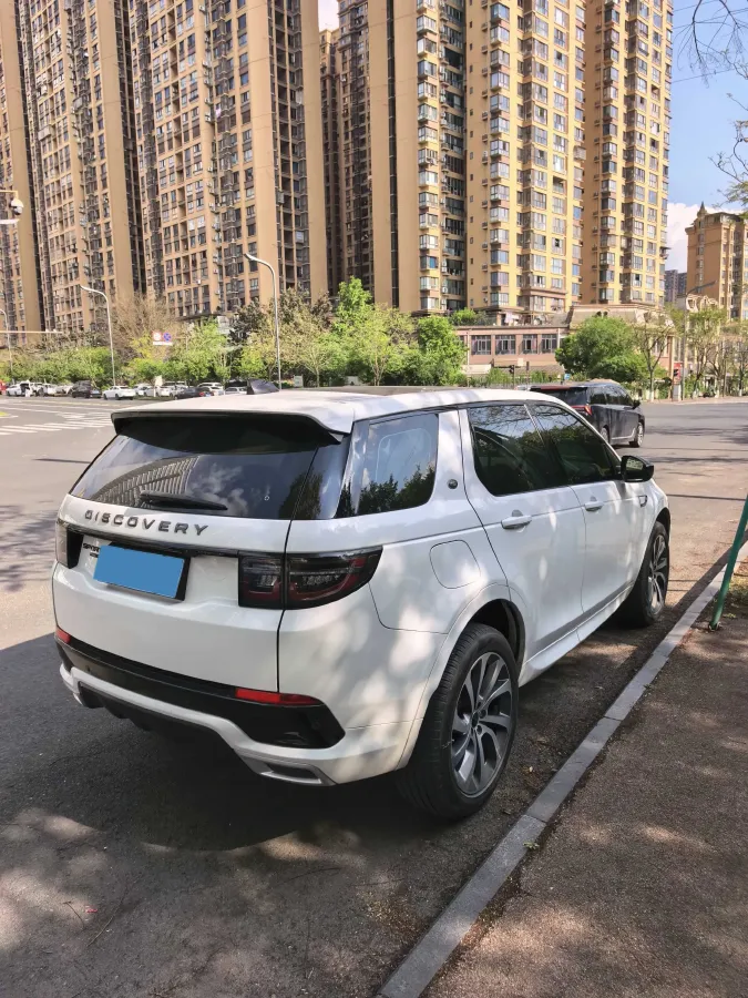 2021 Land Rover Discovery Sport 2.0T 249HP L4 9AT,autocango,china used car exporter,china ev exporter,chinese used car exporter,chinese used ev exporter