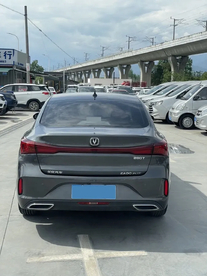 2022 ChangAn Eado 1.4T 160HP L4 7DCT,autocango,china used car exporter,china ev exporter,chinese used car exporter,chinese used ev exporter