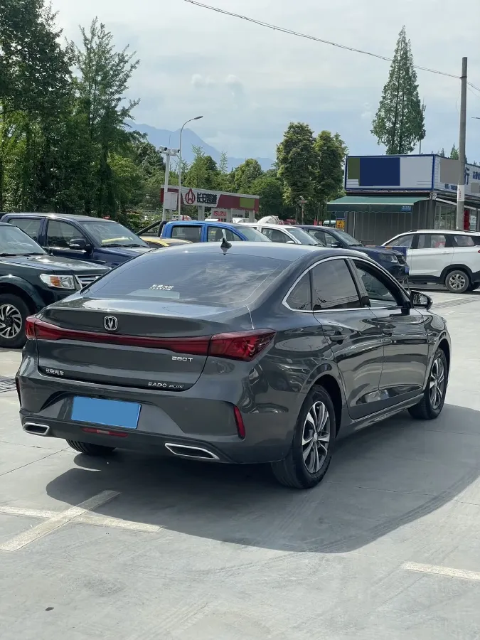 2022 ChangAn Eado 1.4T 160HP L4 7DCT,autocango,china used car exporter,china ev exporter,chinese used car exporter,chinese used ev exporter