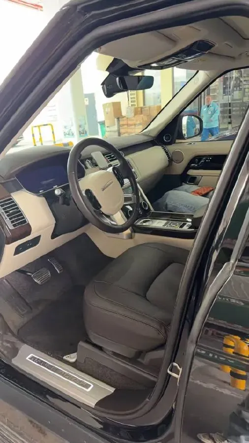 2022 Land Rover Range Rover 3.0T 400HP L6 8AT,autocango,china used car exporter,china ev exporter,chinese used car exporter,chinese used ev exporter