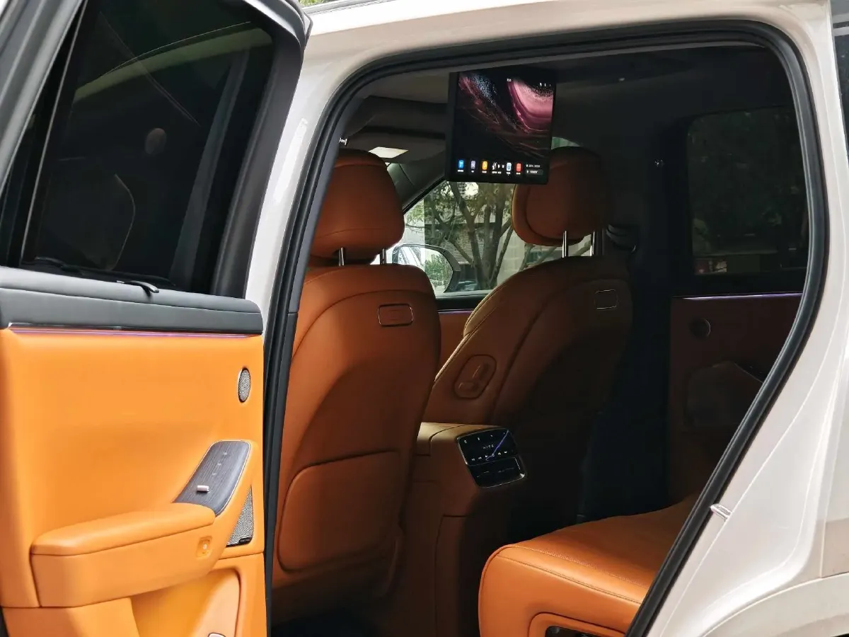 2026 AITO AITO M7 REEV 160HP REEV,autocango,china used car exporter,china ev exporter,chinese used car exporter,chinese used ev exporter