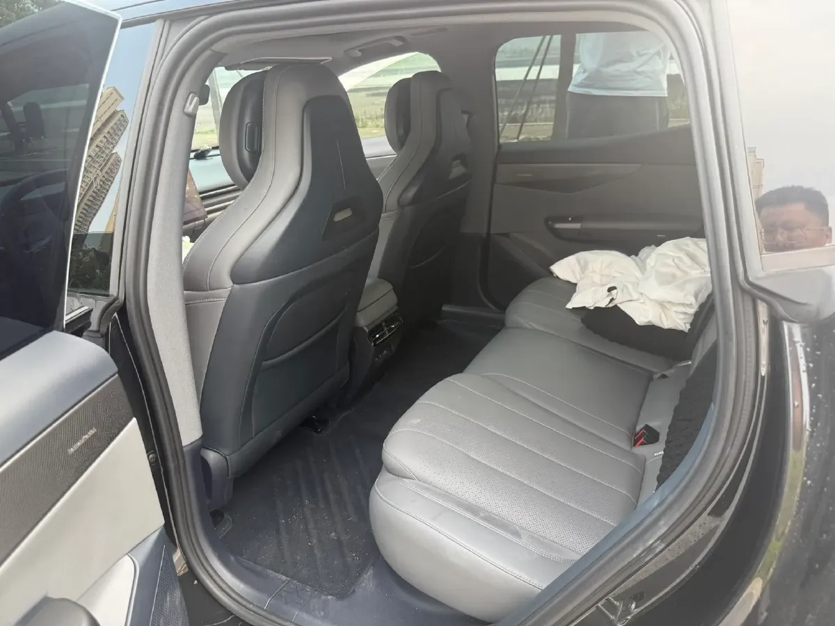 2024 LYNK&CO 07 EM-P 1.5T 163HP L4 3DHT PHEV 18.99KWH,autocango,china used car exporter,china ev exporter,chinese used car exporter,chinese used ev exporter