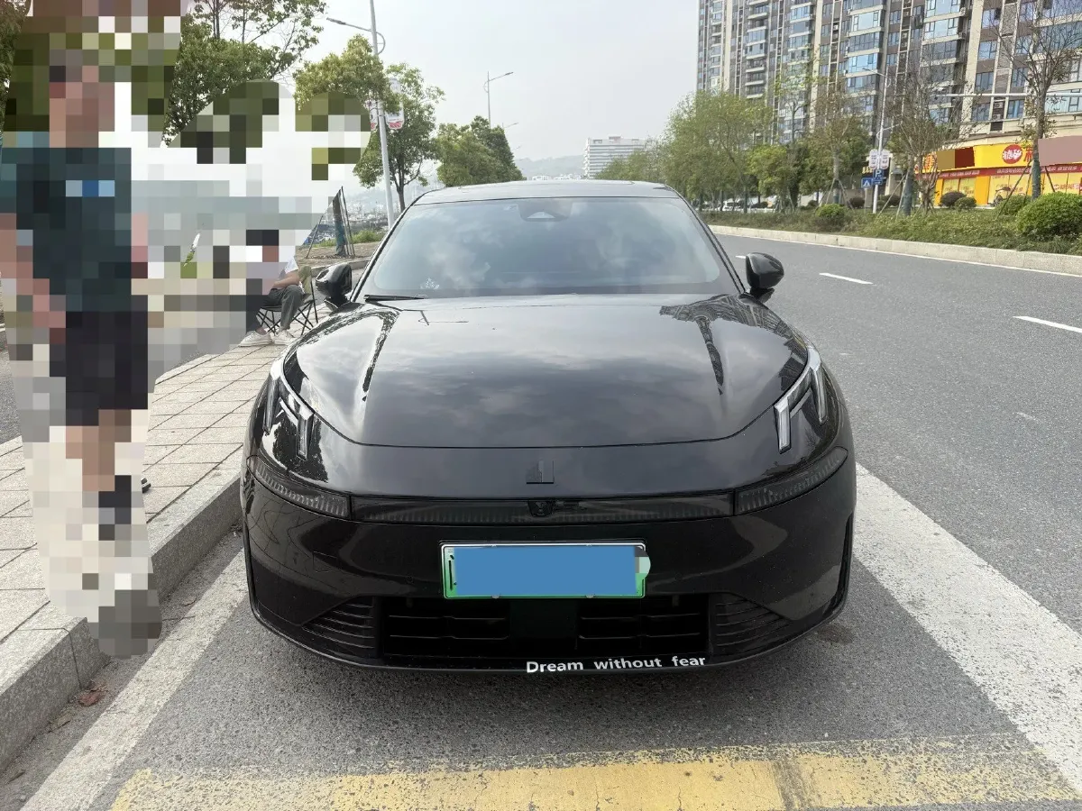 2024 LYNK&CO 07 EM-P 1.5T 163HP L4 3DHT PHEV 18.99KWH,autocango,china used car exporter,china ev exporter,chinese used car exporter,chinese used ev exporter