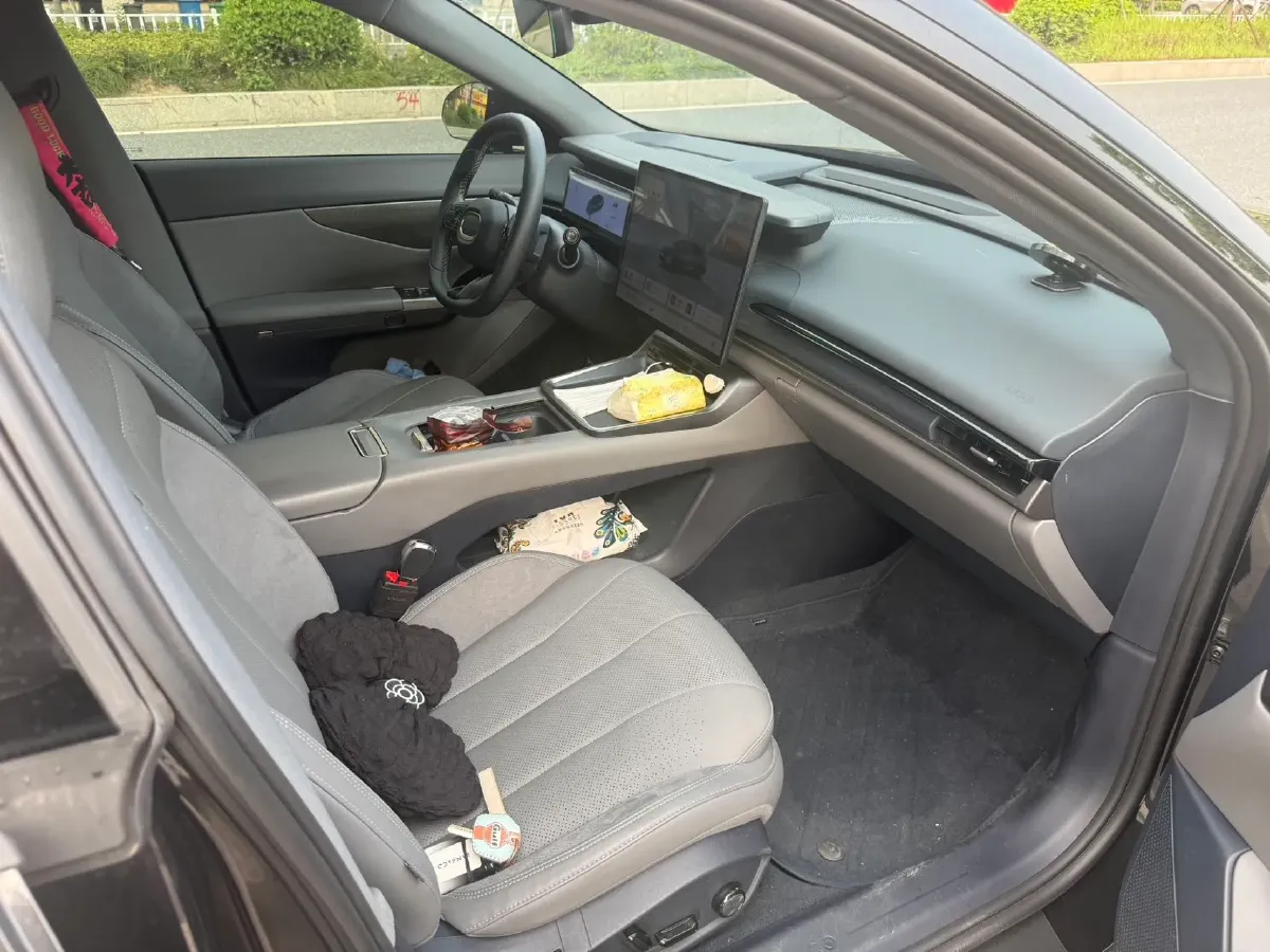 2024 LYNK&CO 07 EM-P 1.5T 163HP L4 3DHT PHEV 18.99KWH,autocango,china used car exporter,china ev exporter,chinese used car exporter,chinese used ev exporter