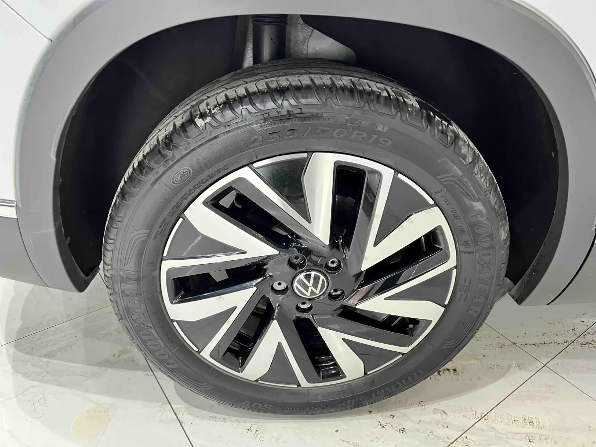 2023 Volkswagen Tayron 1.4T 150HP L4 7DCT,autocango,china used car exporter,china ev exporter,chinese used car exporter,chinese used ev exporter