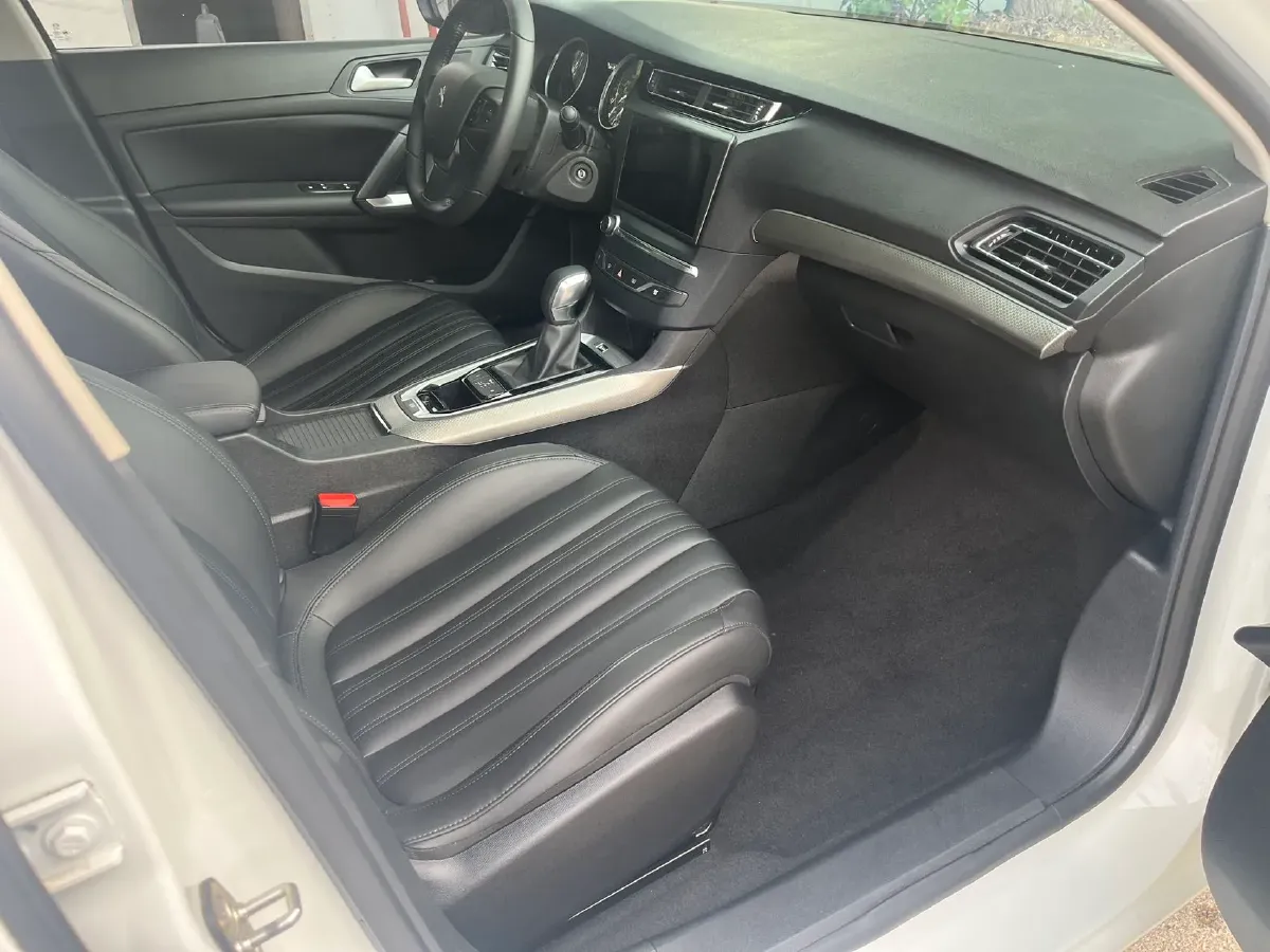 2020 Peugeot 408 1.6T 170HP L4 6AT,autocango,china used car exporter,china ev exporter,chinese used car exporter,chinese used ev exporter