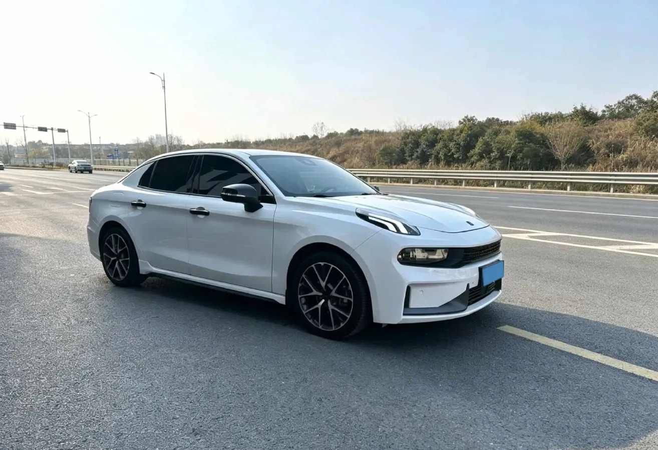 2021 LYNK&CO 03 1.5T 180HP L3 7DCT,autocango,china used car exporter,china ev exporter,chinese used car exporter,chinese used ev exporter