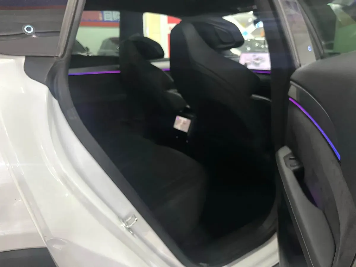 2023 Honda CR-V 2.0L 150HP L4 E-CVT PHEV 17.7KWH,autocango,china used car exporter,china ev exporter,chinese used car exporter,chinese used ev exporter