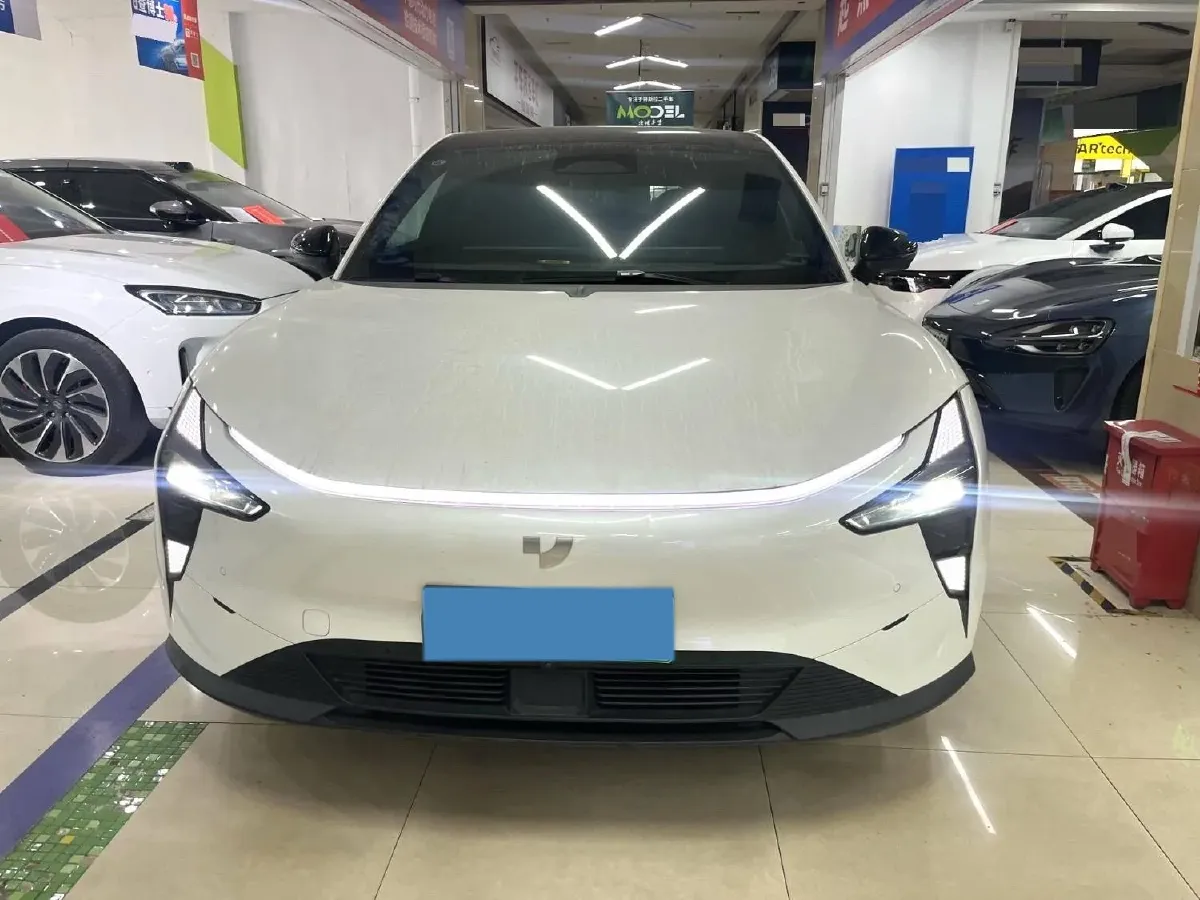 2023 Honda CR-V 2.0L 150HP L4 E-CVT PHEV 17.7KWH,autocango,china used car exporter,china ev exporter,chinese used car exporter,chinese used ev exporter