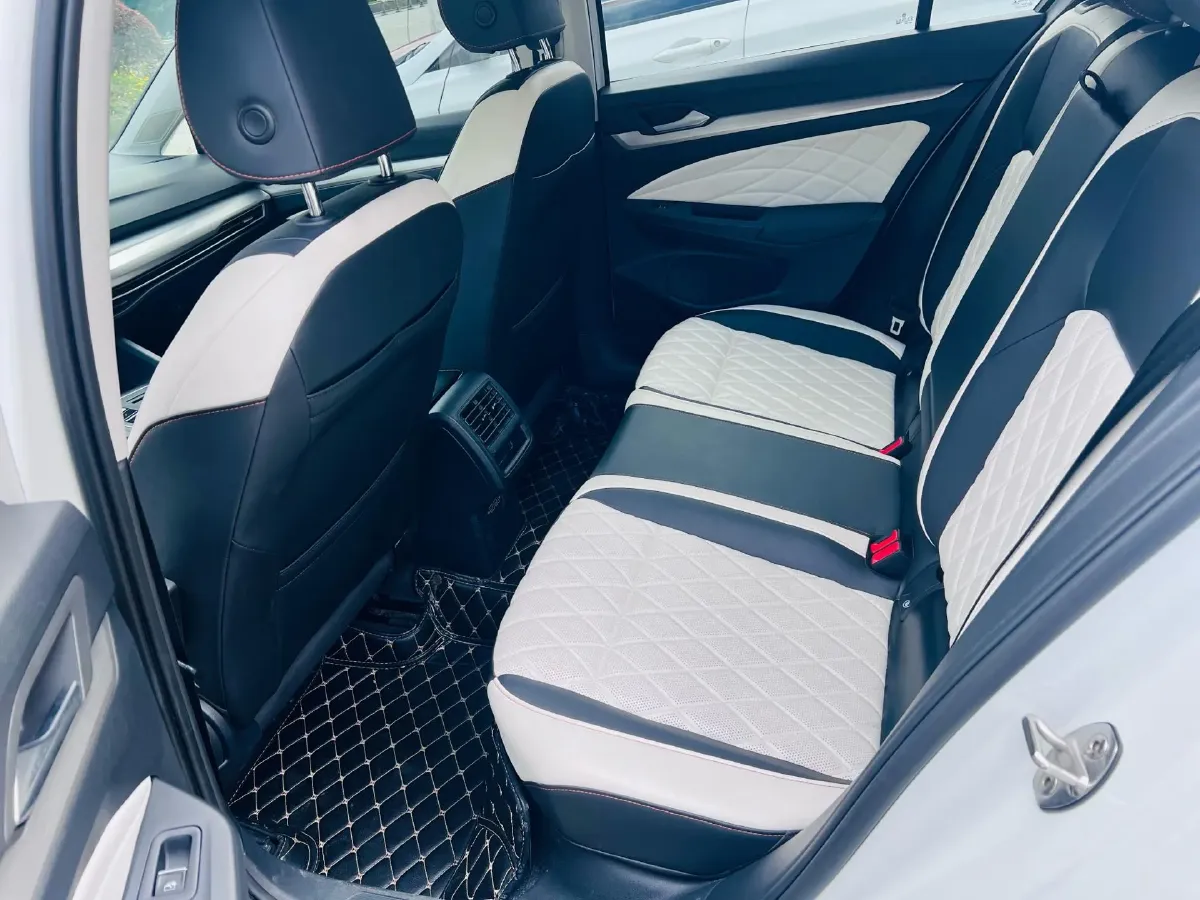 2021 Volkswagen Golf 1.4T 150HP L4 7DCT,autocango,china used car exporter,china ev exporter,chinese used car exporter,chinese used ev exporter