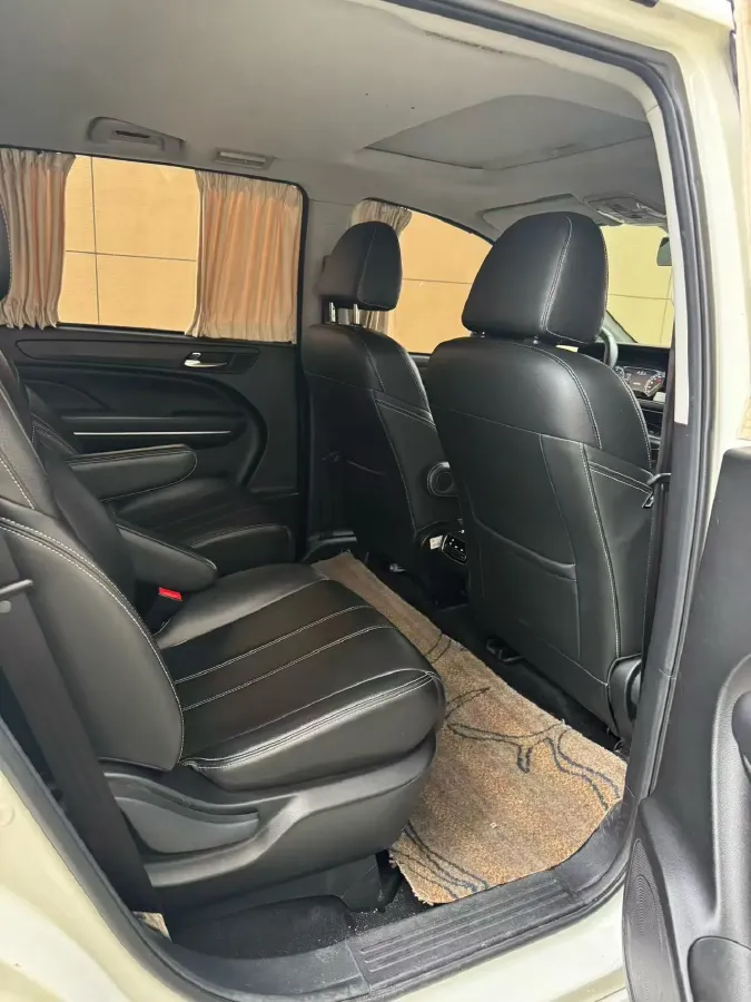 2021 GAC Trumpchi M6 1.5T 169HP L4 7DCT,autocango,china used car exporter,china ev exporter,chinese used car exporter,chinese used ev exporter