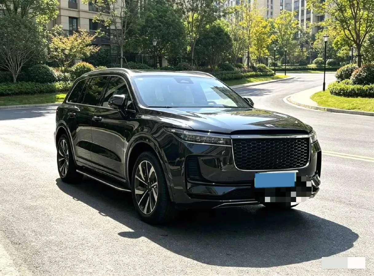 2021 Li ONE Range Extended 131HP REEV 40.5KWH,autocango,china used car exporter,china ev exporter,chinese used car exporter,chinese used ev exporter