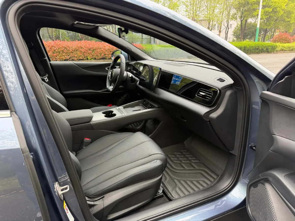 2025 BYD Seal 06 BEV,autocango,china used car exporter,china ev exporter,chinese used car exporter,chinese used ev exporter