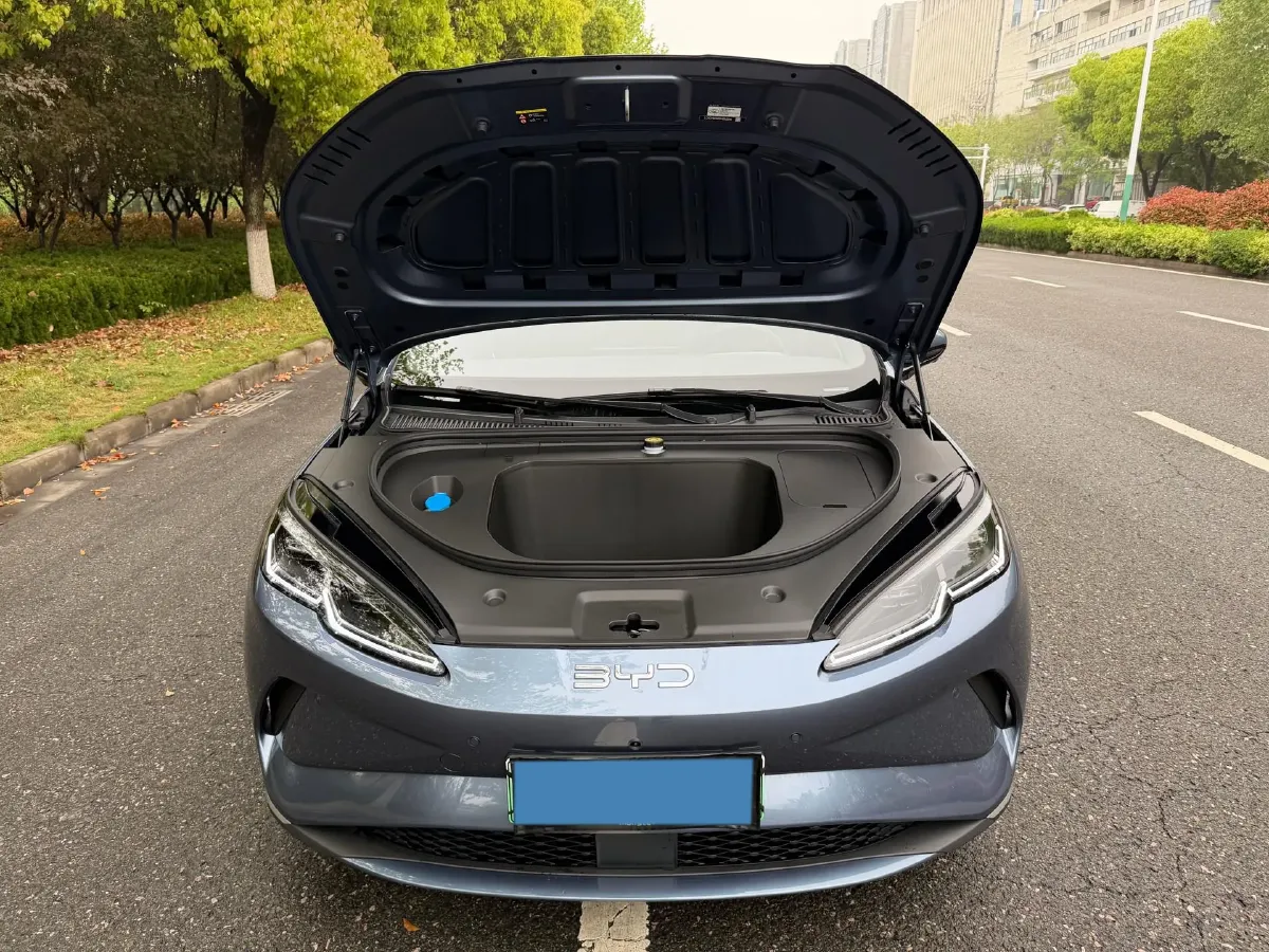 2025 BYD Seal 06 BEV,autocango,china used car exporter,china ev exporter,chinese used car exporter,chinese used ev exporter