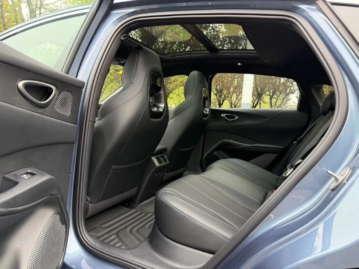 2025 BYD Seal 06 BEV,autocango,china used car exporter,china ev exporter,chinese used car exporter,chinese used ev exporter