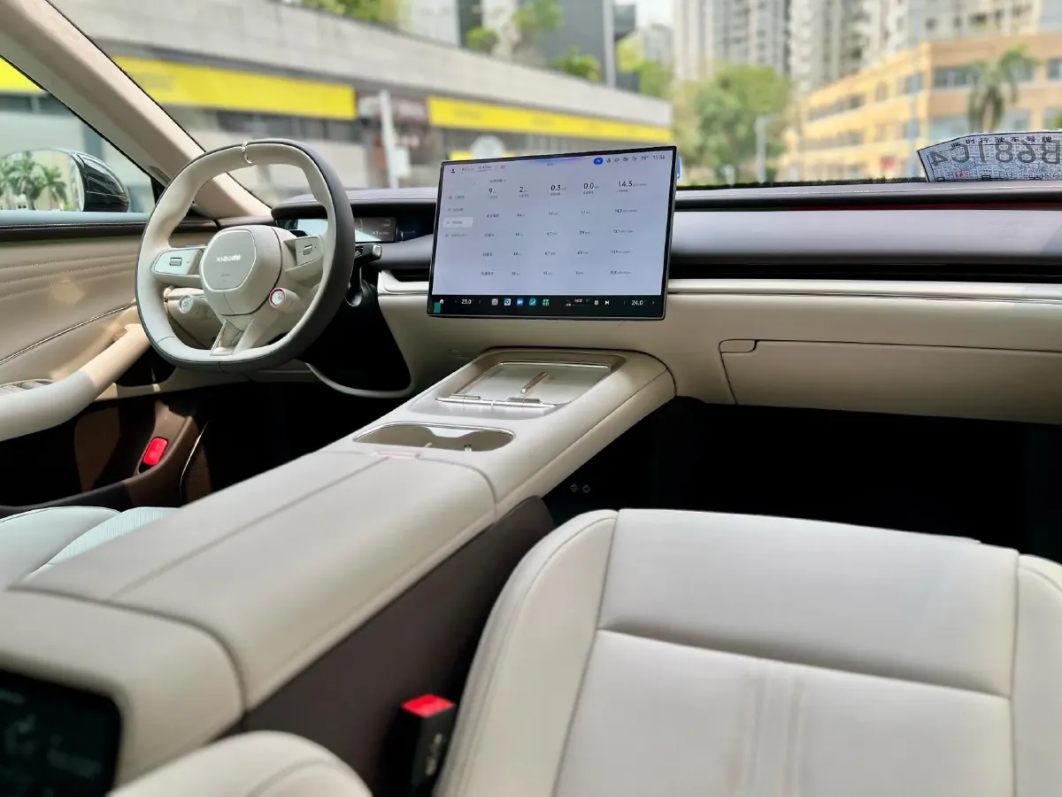 2026 Avatr 07 1.5T 156HP L4 REEV,autocango,china used car exporter,china ev exporter,chinese used car exporter,chinese used ev exporter