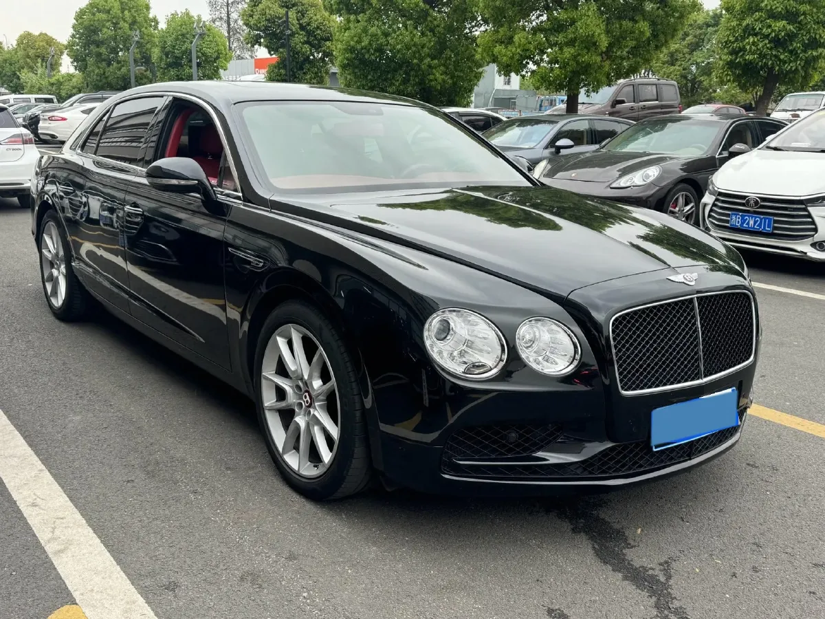 2017 Bentley Flying Spur 4.0T 507HP V8 8AT,autocango,china used car exporter,china ev exporter,chinese used car exporter,chinese used ev exporter