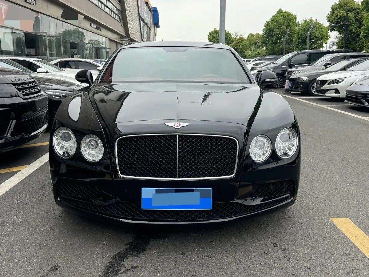 2017 Bentley Flying Spur 4.0T 507HP V8 8AT,autocango,china used car exporter,china ev exporter,chinese used car exporter,chinese used ev exporter