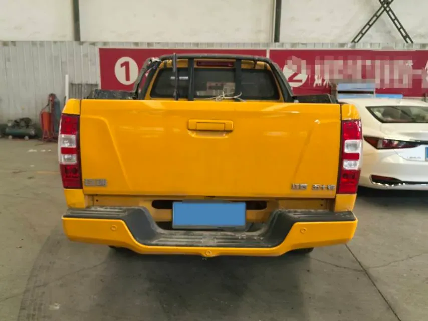 2018 Isuzu RE-MAX Jim 2.8T 116HP L4 5MT,autocango,china used car exporter,china ev exporter,chinese used car exporter,chinese used ev exporter