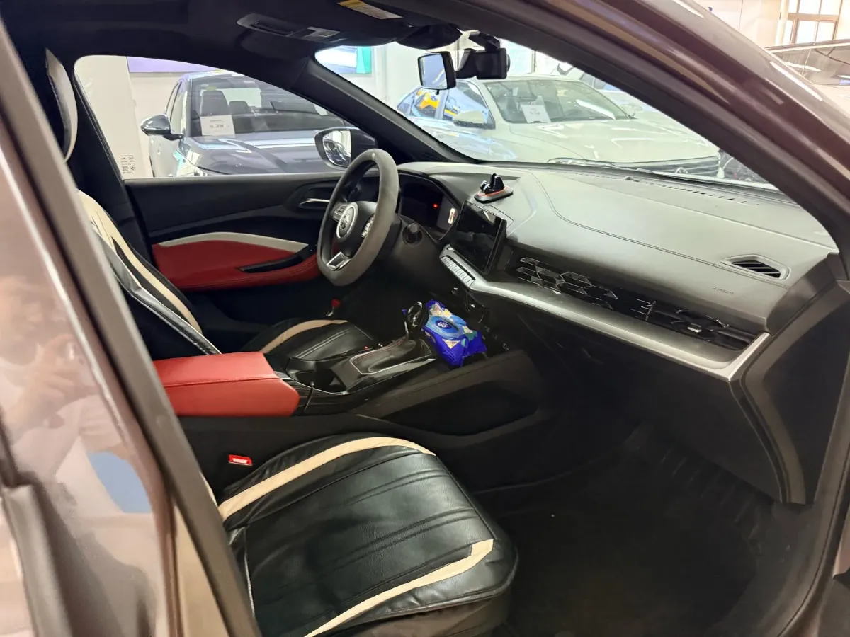 2022 MG 5 1.5L 120HP L4 CVT,autocango,china used car exporter,china ev exporter,chinese used car exporter,chinese used ev exporter