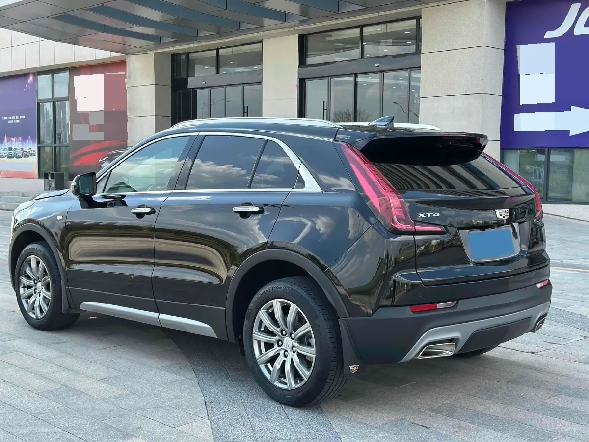 2020 Cadillac XT4 2.0T 241HP L4 9AT,autocango,china used car exporter,china ev exporter,chinese used car exporter,chinese used ev exporter