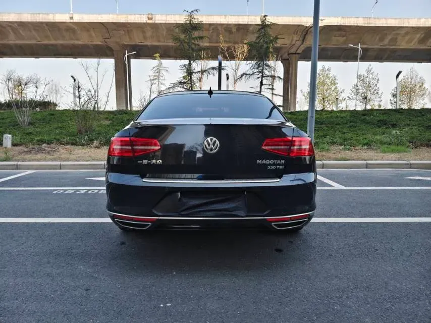 2019 Chevrolet Malibu XL 2.0T 241HP L4 9AT,autocango,china used car exporter,china ev exporter,chinese used car exporter,chinese used ev exporter