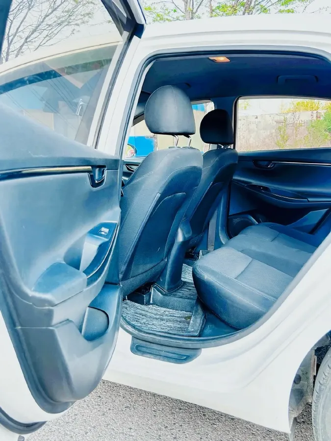 2018 Hyundai Celesta 1.6L 123HP L4 6AT,autocango,china used car exporter,china ev exporter,chinese used car exporter,chinese used ev exporter