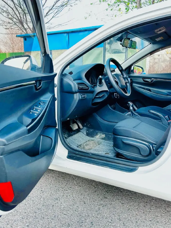 2018 Hyundai Celesta 1.6L 123HP L4 6AT,autocango,china used car exporter,china ev exporter,chinese used car exporter,chinese used ev exporter