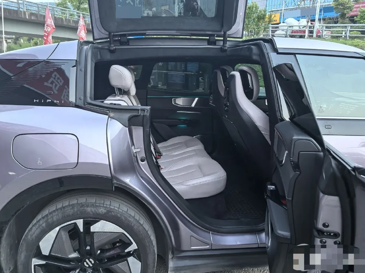 2023 HiPhi Y BEV 76.6KWH,autocango,china used car exporter,china ev exporter,chinese used car exporter,chinese used ev exporter