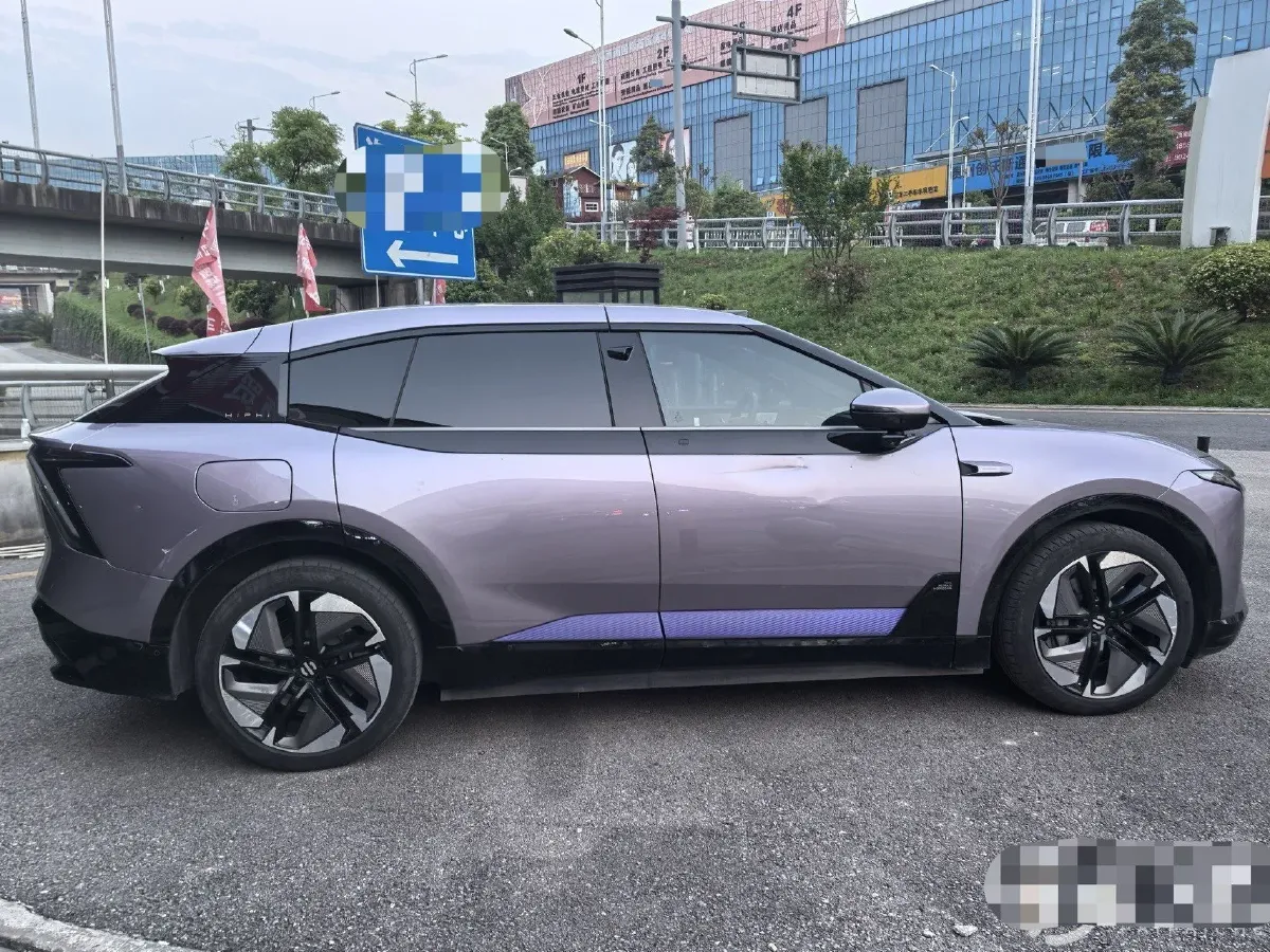 2023 HiPhi Y BEV 76.6KWH,autocango,china used car exporter,china ev exporter,chinese used car exporter,chinese used ev exporter
