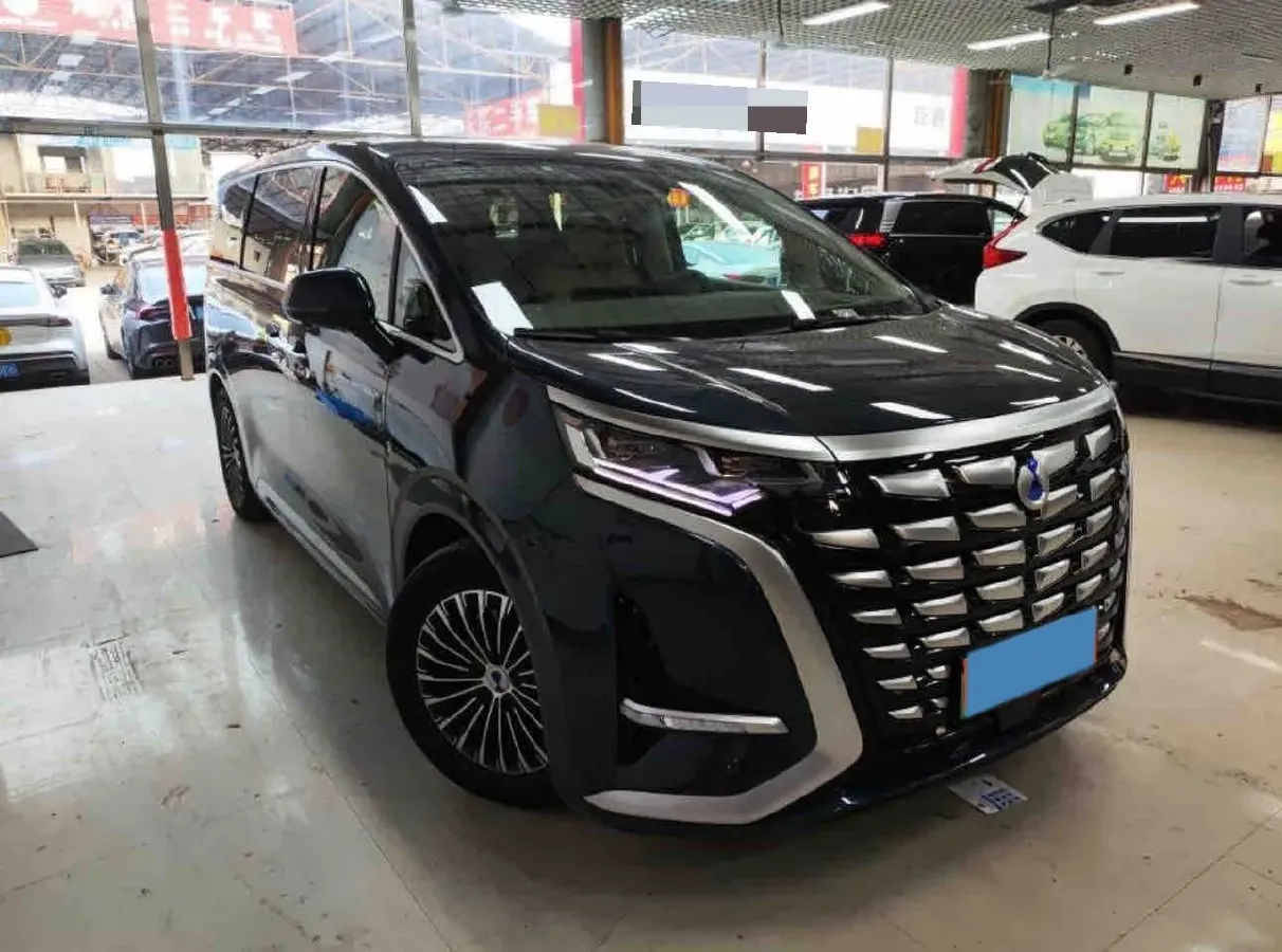 2022 Mercedes-Benz GLC Class 2.0T 197HP L4 9AT,autocango,china used car exporter,china ev exporter,chinese used car exporter,chinese used ev exporter