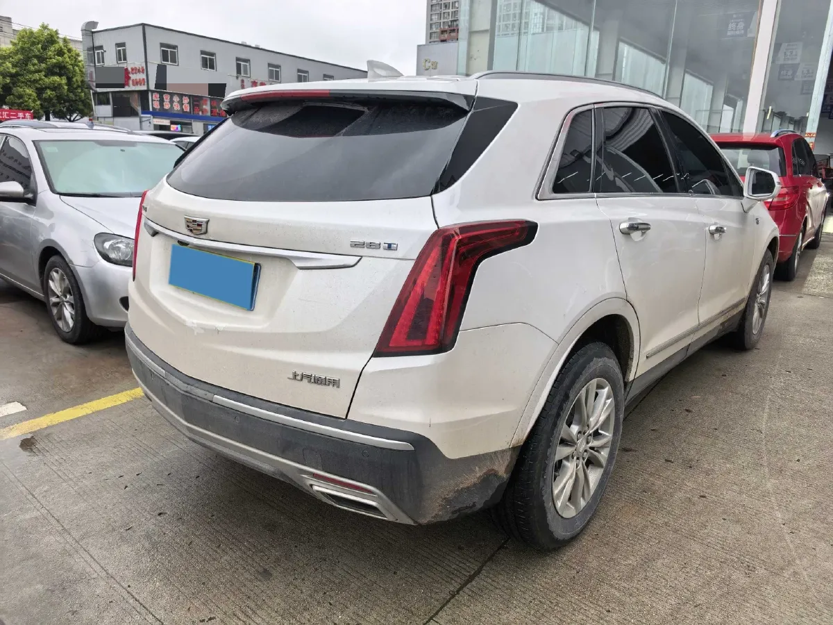 2021 Cadillac XT5 2.0T 237HP L4 9AT,autocango,china used car exporter,china ev exporter,chinese used car exporter,chinese used ev exporter